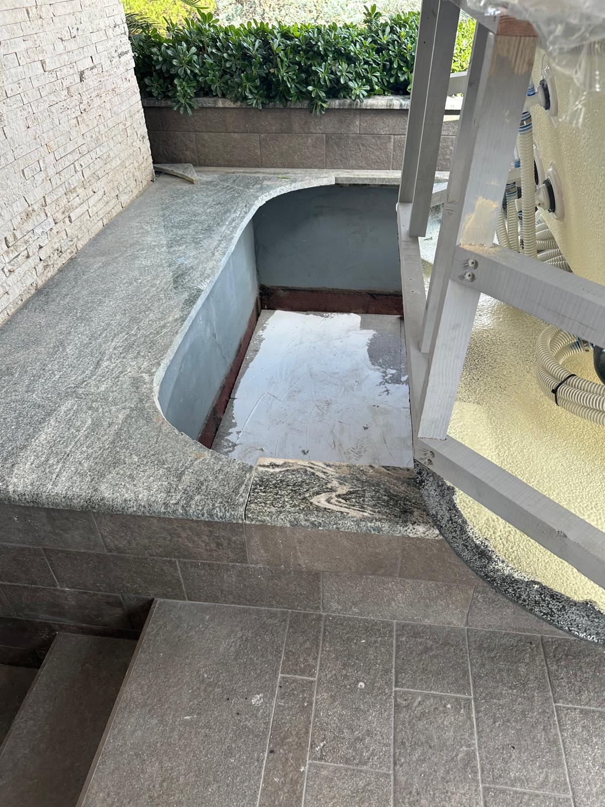 Installazione nuova minipiscina idromassaggio